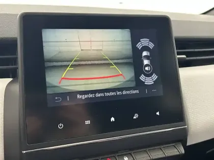 Photo 28 Renault Clio  E-Tech full hybrid 145