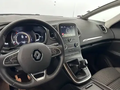 Photo 9 Renault Scenic  TCe 130 Energy