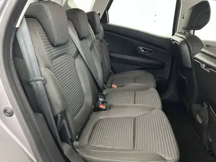 Photo 15 Renault Scenic  TCe 130 Energy