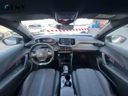 Photo 7 Peugeot 2008  Electrique 136 ch