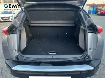 Photo 25 Peugeot 2008  Electrique 136 ch