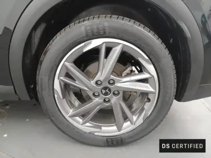 Photo 97 DS DS 7 DS7 Crossback Hybride E-Tense 300 EAT8 4x4