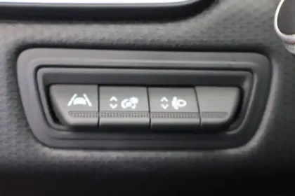 Photo 30 Renault Clio  TCe 100