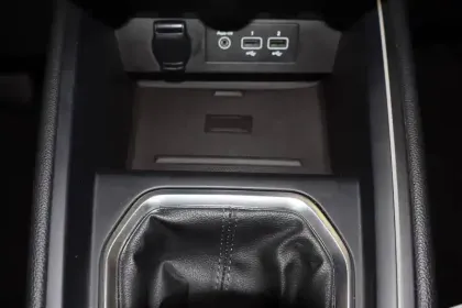 Photo 20 Renault Clio  TCe 100