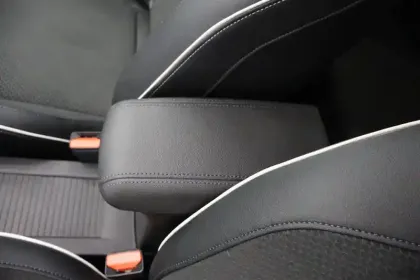 Photo 19 Renault Clio  TCe 100