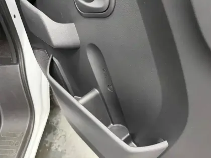 Photo 33 Renault Master  FGN TRAC F3500 L2H2 BLUE DCI 135