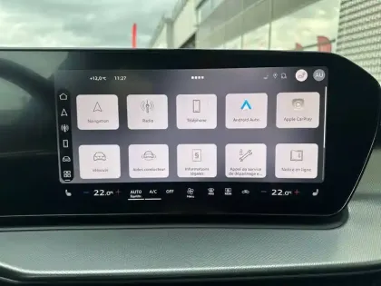 Photo 23 Audi Q3  TFSI 150 ch Hybride S tronic 7