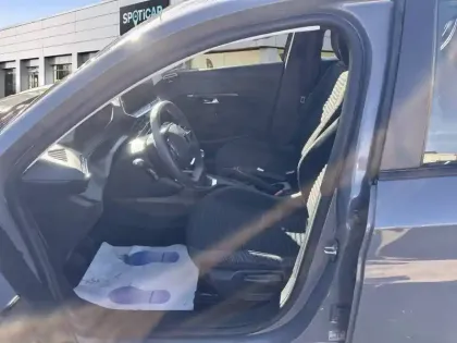 Photo 9 Peugeot 208  PureTech 100 S&S BVM6