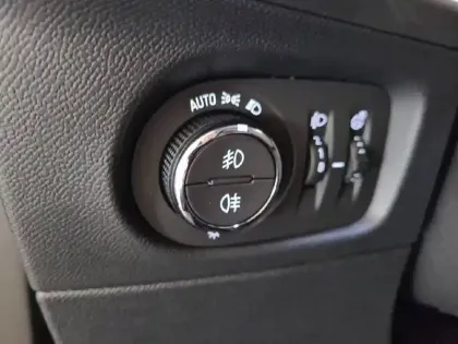 Photo 29 Opel Mokka  Electrique 136 ch & Batterie 50 kWh