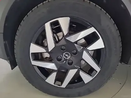 Photo 12 Opel Mokka  Electrique 136 ch & Batterie 50 kWh