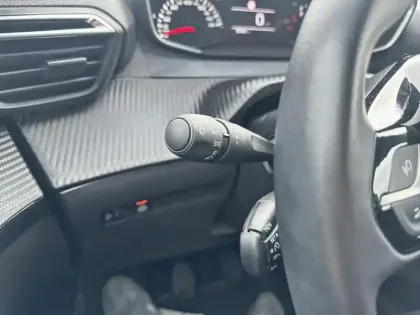 Photo 16 Peugeot 208  PureTech 75 S&S BVM5 Style