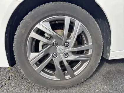 Photo 14 Peugeot 208  PureTech 75 S&S BVM5 Style