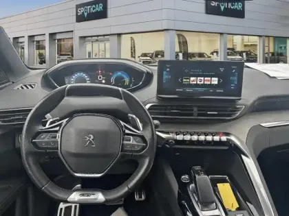 Photo 9 Peugeot 3008  Hybrid 225 e-EAT8 GT