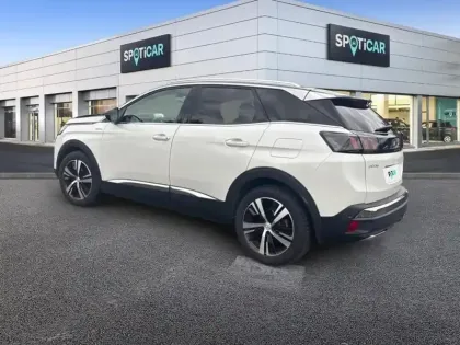 Photo 29 Peugeot 3008  Hybrid 225 e-EAT8 GT