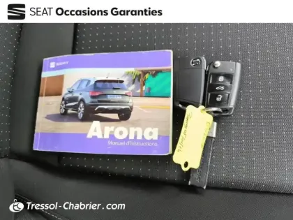 Photo 15 Seat Arona  1.0 TSI 95 ch Start/Stop BVM5 Copa
