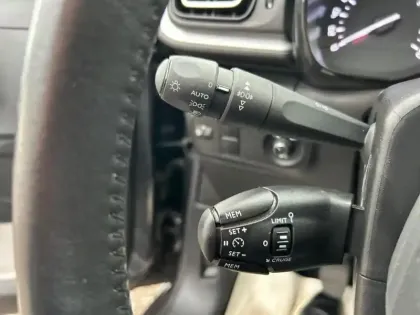 Photo 16 Citroën C3  PureTech 83 S&S BVM5 Feel Pack