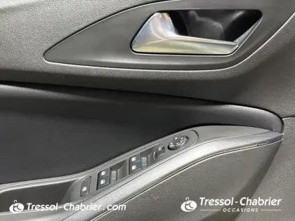 Photo 19 Opel Grandland X  1.2 Turbo 130 ch Design Line