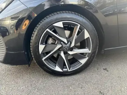 Photo 11 Peugeot 308  BlueHDi 130ch S&S EAT8 Allure Pack