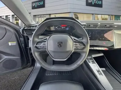 Photo 10 Peugeot 308  BlueHDi 130ch S&S EAT8 Allure Pack