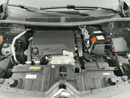 Photo 6 Citroën C5 aircross  PureTech 130 S&S EAT8 C-Series