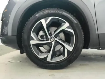 Photo 14 Citroën C5 aircross  PureTech 130 S&S EAT8 C-Series