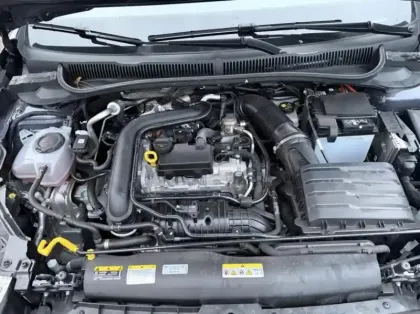 Photo 6 Volkswagen Taigo  1.0 TSI 116ch VW Edition DSG7