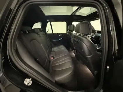 Photo 6 BMW X5  xDrive45e 394ch M Sport 17cv