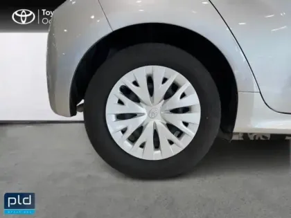 Photo 8 Toyota Yaris  120 VVT-i Dynamic Business 5p MC24