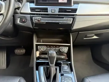 Photo 25 BMW Serie 2 Série 2 ActiveTourer 225xeA 220ch Luxury 6cv