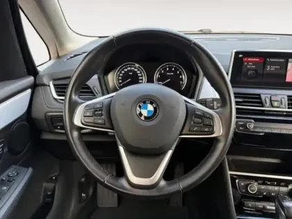 Photo 11 BMW Serie 2 Série 2 ActiveTourer 225xeA 220ch Luxury 6cv