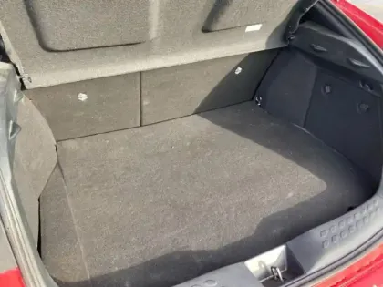 Photo 12 Toyota C-HR  2.0 Hybride 184ch Design Ultimate E-CVT