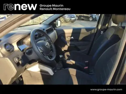 Photo 9 Dacia Duster  1.5 Blue dCi 115ch 15 ans 4x2 E6U