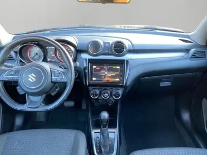 Photo 11 Suzuki Swift  1.2 Dualjet Hybrid 83ch Pack Auto