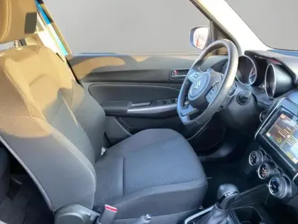 Photo 9 Suzuki Swift  1.2 Dualjet Hybrid 83ch Pack Auto