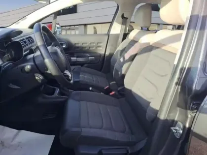 Photo 8 Citroën C3  1.2 PureTech 110ch S&S Shine EAT6