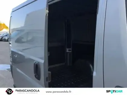 Photo 11 Citroën Jumper  Fg 30 L1H1 2.2 BlueHDi 140 S&S Club