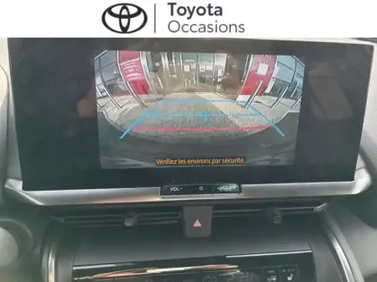 Photo 8 Toyota C-HR  2.0 Hybride Rechargeable 225ch Design MY25