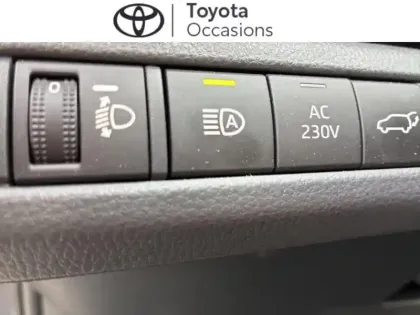 Photo 14 Toyota C-HR  2.0 Hybride Rechargeable 225ch Design MY25