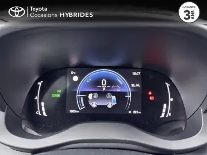 Photo 13 Toyota Yaris  116h Design 5p MC24