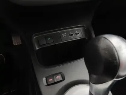 Photo 14 Renault Twingo  E-Tech Electric Equilibre R80 Achat Intégral