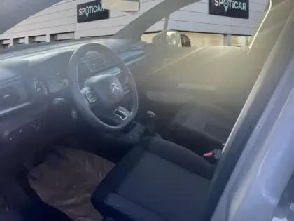 Photo 9 Citroën C3  1.2 PureTech 83ch S&S Feel 122-123g