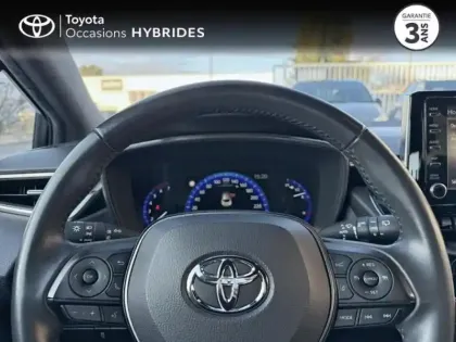 Photo 12 Toyota Corolla  122h Dynamic