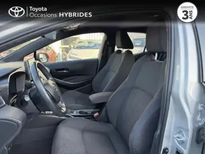 Photo 10 Toyota Corolla  122h Dynamic