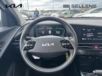 Photo 12 Kia Niro  1.6 GDi 141ch HEV Motion DCT6