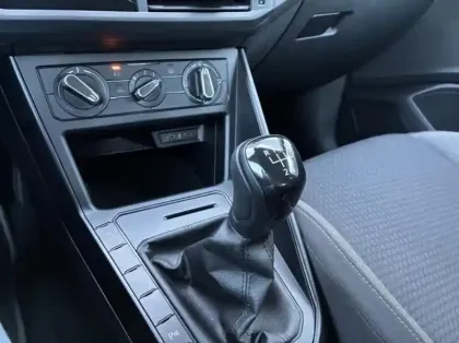 Photo 14 Volkswagen Polo  1.0 MPI 80ch 