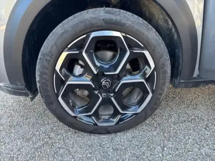 Photo 10 Citroën C3  1.2 Turbo 100ch MAX