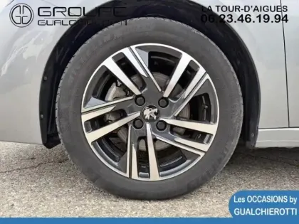 Photo 10 Peugeot 208  1.2 PureTech 100ch S&S Allure