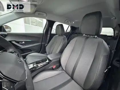 Photo 13 Peugeot 2008  1.5 BlueHDi 130ch S&S Allure EAT8