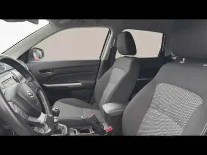 Photo 13 Suzuki Vitara  1.4 Boosterjet Hybrid 129ch Privilège