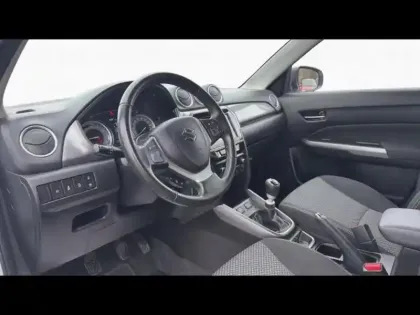 Photo 14 Suzuki Vitara  1.4 Boosterjet Hybrid 129ch Privilège